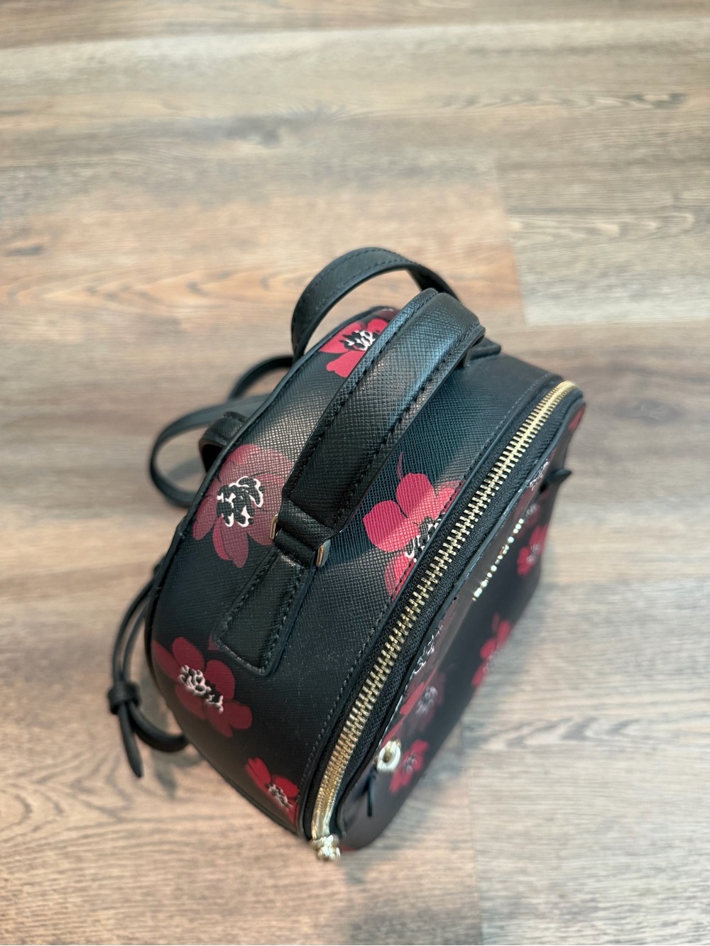 Kate Spade New York Perry Small Backpack Black Dancing Blooms Floral Print - Picture 2 of 11